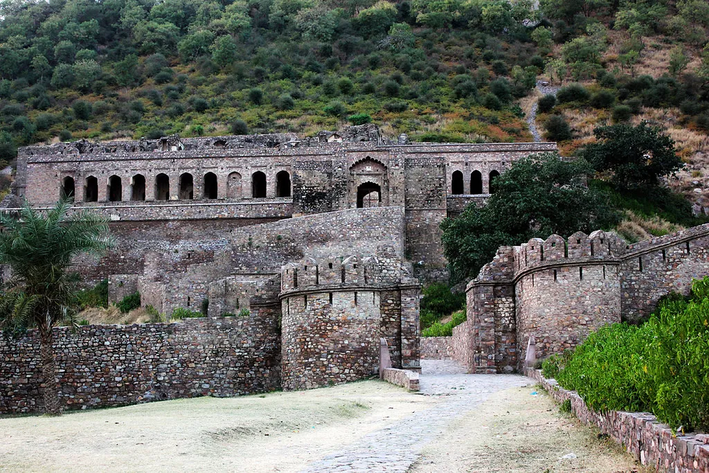5 Most Haunted Places in India with Real Stories » Best 5 Picks Bhangarh Fort – Rajasthan